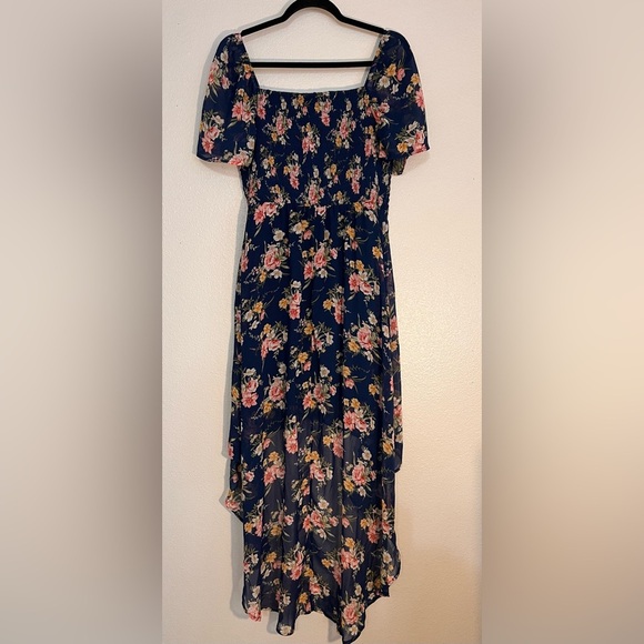 As U Wish Navy Floral Smocked Hi-Low Maxi Dress – Size L - Picture 2 of 6